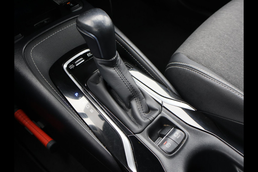 Toyota Corolla Touring Sports 1.8 HYBRID DYNAMIC + ADAPTIVE CRUISE | STOELVERW. | CAMERA | LED