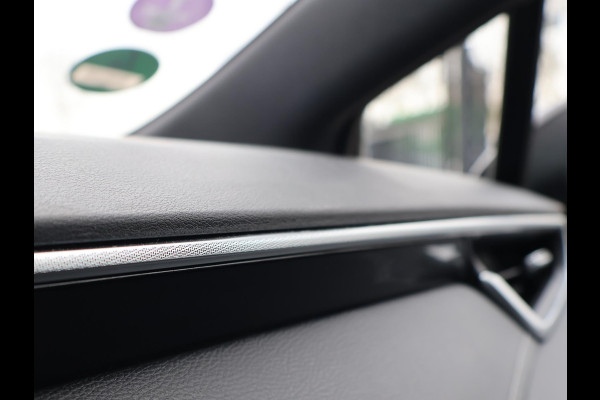 Toyota Corolla Touring Sports 1.8 HYBRID DYNAMIC + ADAPTIVE CRUISE | STOELVERW. | CAMERA | LED