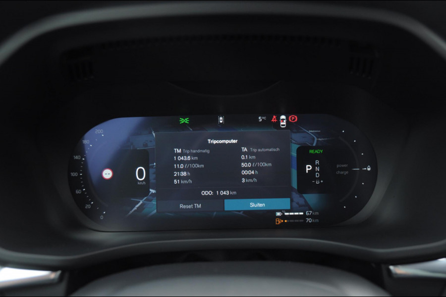 Volvo XC60 T6 350PK Automaat AWD Ultra Black Edition stoelmassage - en ventilatie / Adaptieve cruise control / Harman Kardon / BLIS / Panoramadak / Apple carplay / Parkeersensoren met 360 camera / Elektrisch bedienbare achterklep / Elektrisch verstelbare voorstoelen met geheugen / Stoel en stuurwielverwarming / 21” velgen / Getinte ramen vanaf de B-stijl