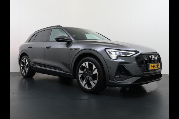 Audi e-tron 55 quattro S edition 95 kWh S-LINE BINNEN & BUITEN | SOH 94% | ORIG. NL AUTO | CAMERA | ELEK. KOFFERBAK | ADAPTIEVE CRUISE CONTROL | STOELVERWARMING | MEMORY SEATS |AFN. TREKHAAK | AUDI DEALER ONDERHOUDEN | RIJKLAAR + 12 MND BOVAG GARANTIE