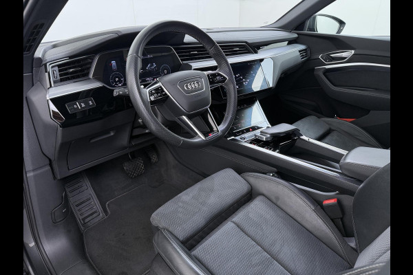 Audi e-tron 55 quattro S edition 95 kWh S-LINE BINNEN & BUITEN | SOH 94% | ORIG. NL AUTO | CAMERA | ELEK. KOFFERBAK | ADAPTIEVE CRUISE CONTROL | STOELVERWARMING | MEMORY SEATS |AFN. TREKHAAK | AUDI DEALER ONDERHOUDEN | RIJKLAAR + 12 MND BOVAG GARANTIE