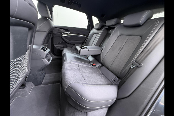 Audi e-tron 55 quattro S edition 95 kWh S-LINE BINNEN & BUITEN | SOH 94% | ORIG. NL AUTO | CAMERA | ELEK. KOFFERBAK | ADAPTIEVE CRUISE CONTROL | STOELVERWARMING | MEMORY SEATS |AFN. TREKHAAK | AUDI DEALER ONDERHOUDEN | RIJKLAAR + 12 MND BOVAG GARANTIE