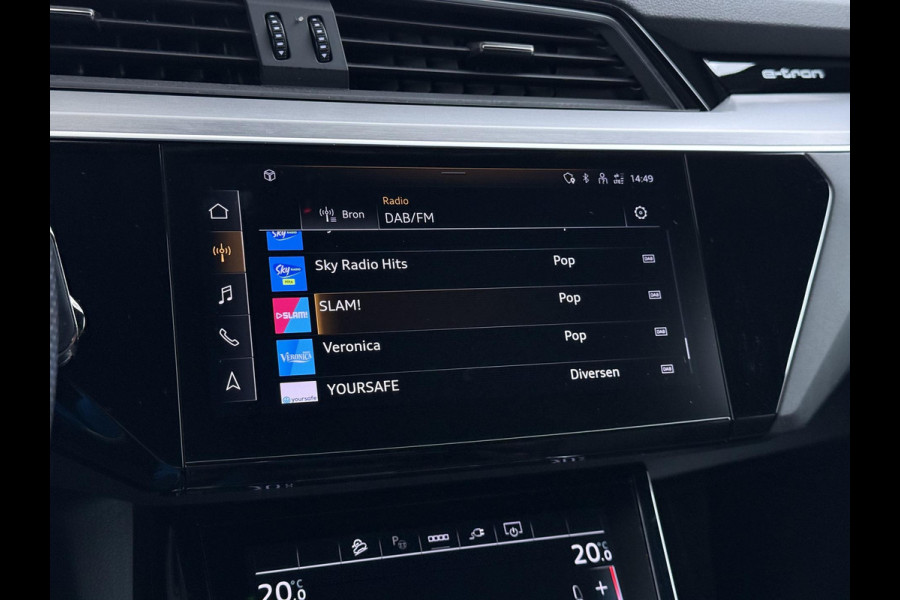 Audi e-tron 55 quattro S edition 95 kWh S-LINE BINNEN & BUITEN | SOH 94% | ORIG. NL AUTO | CAMERA | ELEK. KOFFERBAK | ADAPTIEVE CRUISE CONTROL | STOELVERWARMING | MEMORY SEATS |AFN. TREKHAAK | AUDI DEALER ONDERHOUDEN | RIJKLAAR + 12 MND BOVAG GARANTIE
