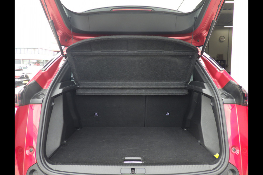 Peugeot 2008 1.2 PureTech GT Automaat, Cruise, Camera, Navi, Compleet!