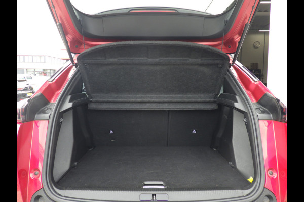 Peugeot 2008 1.2 PureTech GT Automaat, Cruise, Camera, Navi, Compleet!