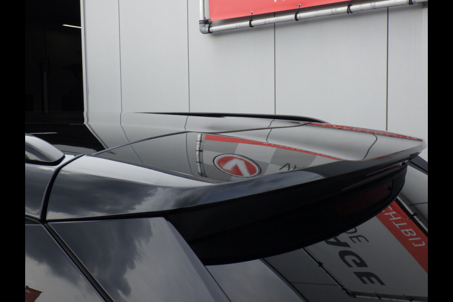 Peugeot 2008 1.2 PureTech GT Automaat, Cruise, Camera, Navi, Compleet!