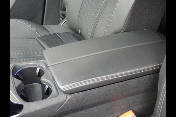 Peugeot 3008 1.2 GT Automaat, Cruise, Camera, LED, NAVI, NL/NAP!