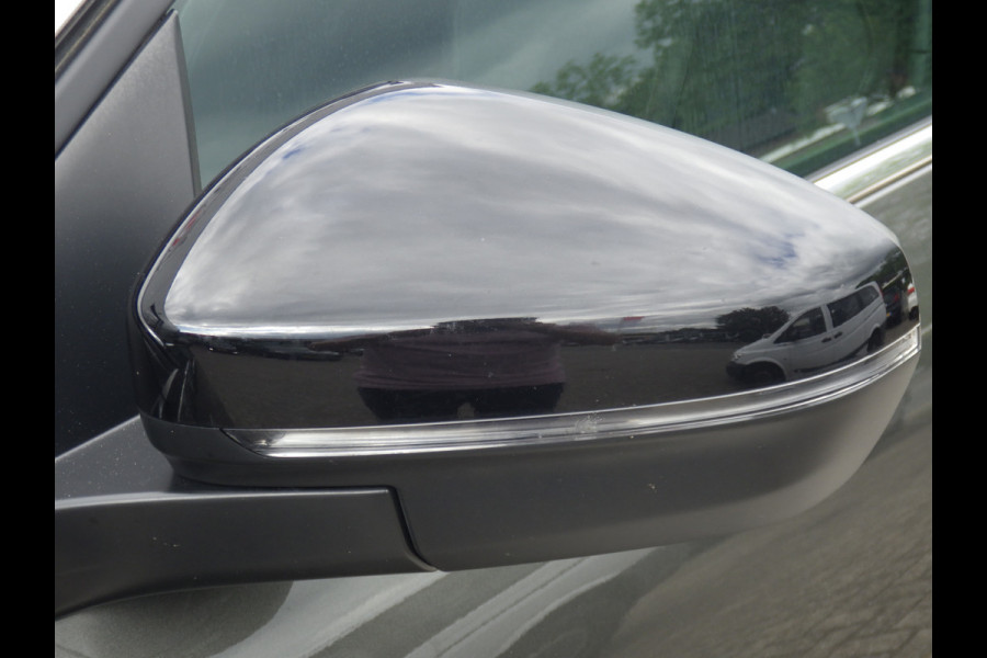 Peugeot 3008 1.2 AUT GT Line, Cruise, Camera, Navi, LED, Compleet!