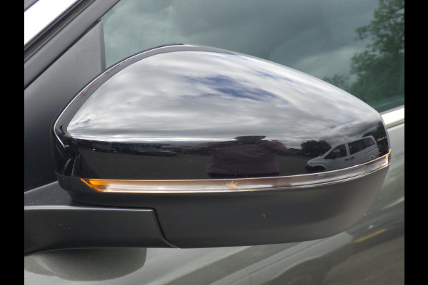 Peugeot 3008 1.2 AUT GT Line, Cruise, Camera, Navi, LED, Compleet!