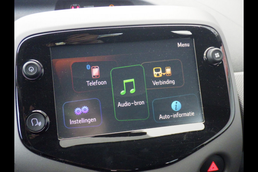 Peugeot 108 1.0 e-VTi, Camera, Cruise, Trekhaak, NL/NAP!