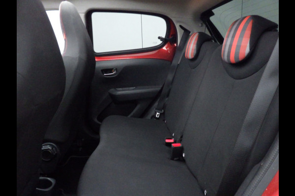 Peugeot 108 1.0 e-VTi Collection TOP, Airco/Climate, 5 DRS!