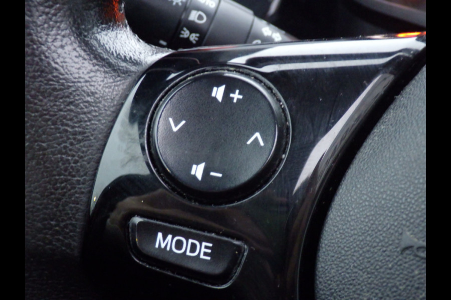 Peugeot 108 1.0 e-VTi Collection TOP, Airco/Climate, 5 DRS!