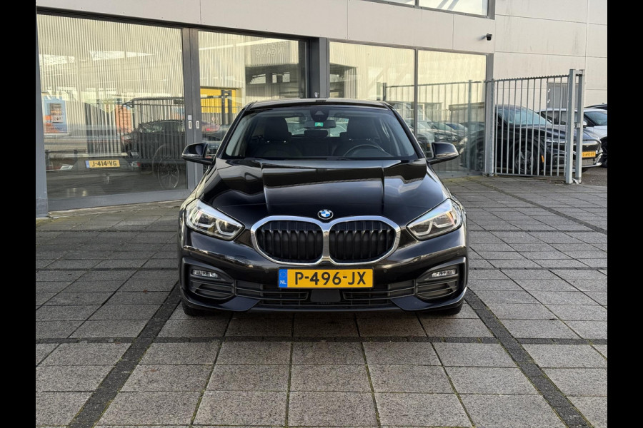 BMW 1-serie 118i Aut. Executive Edition | Navi | ECC | Xenon-LED |