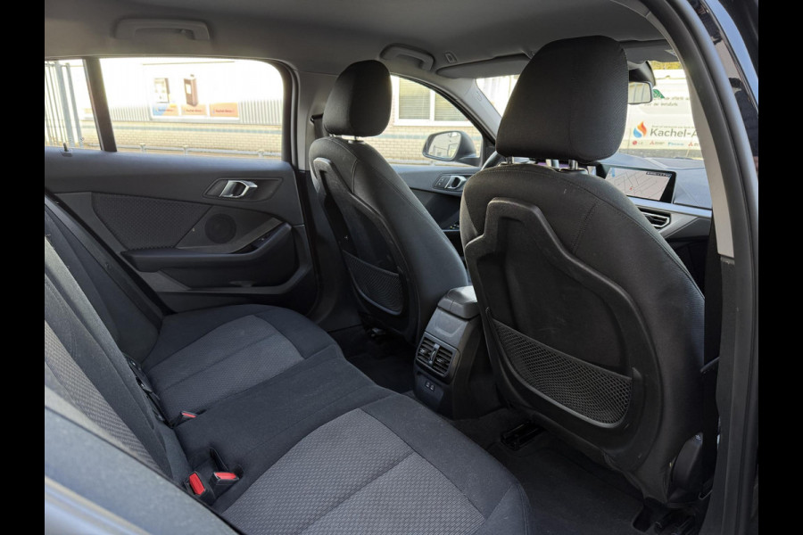 BMW 1-serie 118i Aut. Executive Edition | Navi | ECC | Xenon-LED |