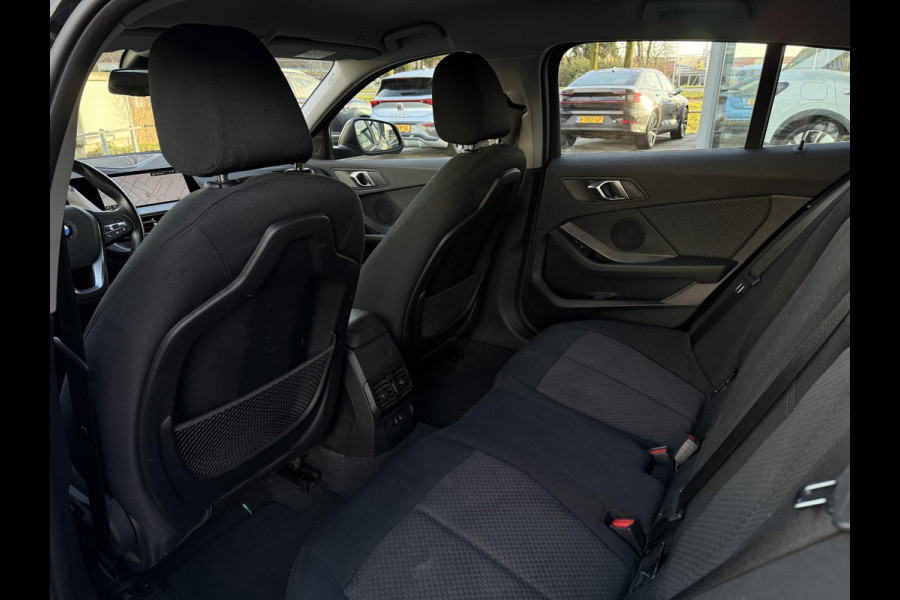 BMW 1-serie 118i Aut. Executive Edition | Navi | ECC | Xenon-LED |