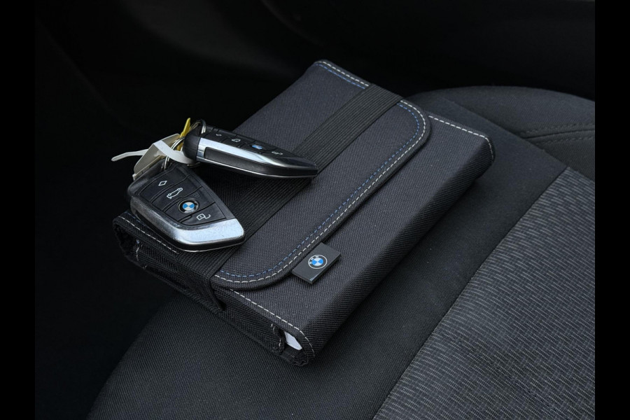 BMW 1-serie 118i Aut. Executive Edition | Navi | ECC | Xenon-LED |
