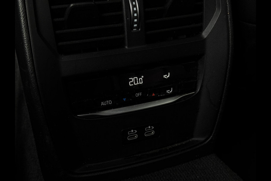 BMW 3 Serie Touring Aut. 320e M-Sport Edition | SoH 89% | Harman Kardon | Leder | Camera | Xenon-LED |