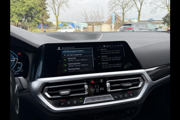 BMW 3 Serie Touring Aut. 320e M-Sport Edition | SoH 89% | Harman Kardon | Leder | Camera | Xenon-LED |