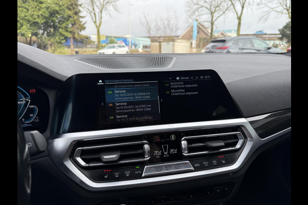 BMW 3 Serie Touring Aut. 320e M-Sport Edition | SoH 89% | Harman Kardon | Leder | Camera | Xenon-LED |