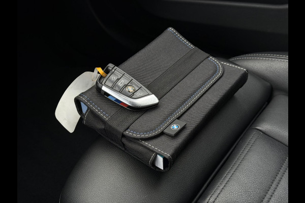 BMW 3 Serie Touring Aut. 320e M-Sport Edition | SoH 89% | Harman Kardon | Leder | Camera | Xenon-LED |