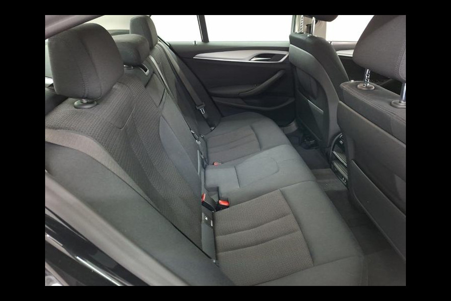 BMW 5 Serie Aut. 520i Executive Ed. | Navi | Xenon-Led | ECC |