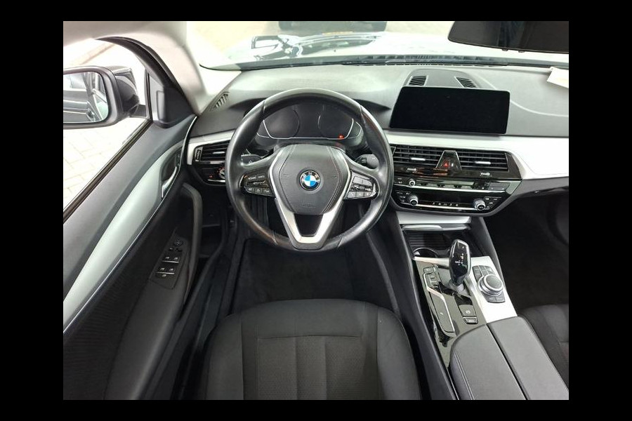 BMW 5 Serie Aut. 520i Executive Ed. | Navi | Xenon-Led | ECC |