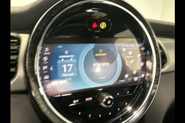 MINI Mini Electric Yours 33 kWh | lederen bekleding Yours | Panoramadak | HUD | Camera | ACC |LED Soh Waarde (batterijtest) 96,9%