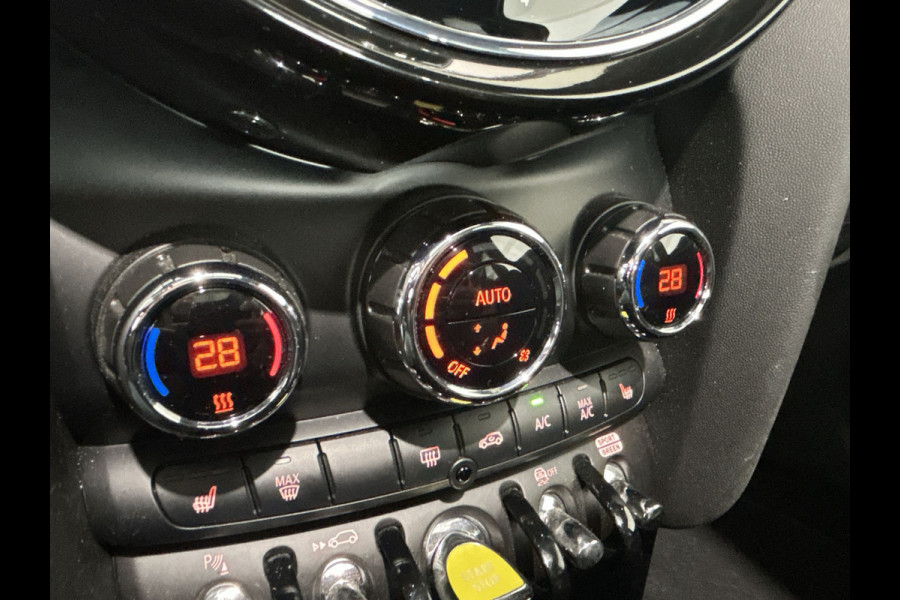 MINI Mini Electric Yours 33 kWh | lederen bekleding Yours | Panoramadak | HUD | Camera | ACC |LED Soh Waarde (batterijtest) 96,9%