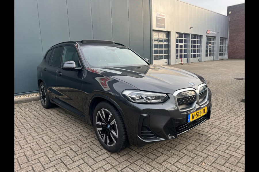 BMW iX3 Aut. M-Sport Edition 80kWh | Panorama | Trekhaak | Leder Sport |