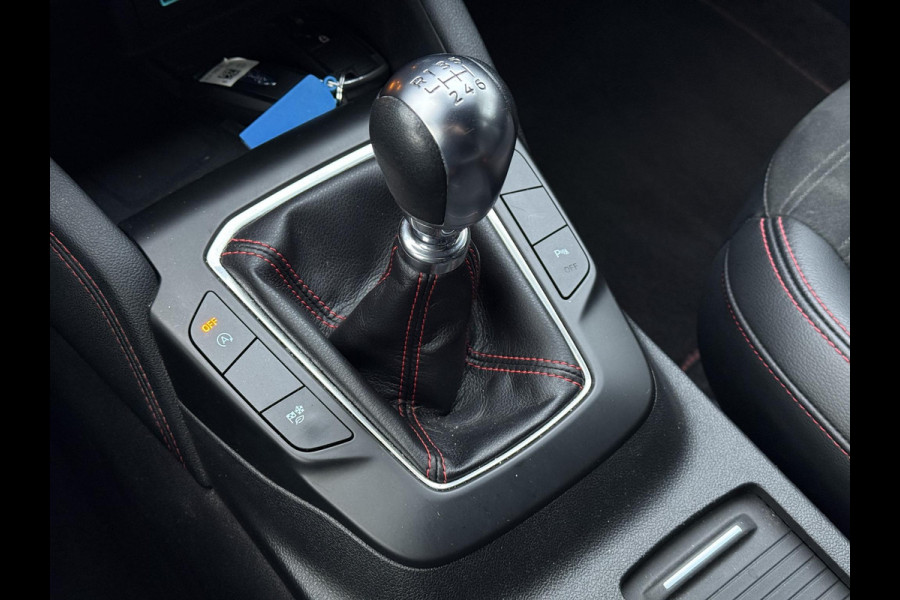 Ford Kuga 1.5 EcoBoost ST-Line X | Trekhaak | Navi | Virtual | Bang & Olufsen |