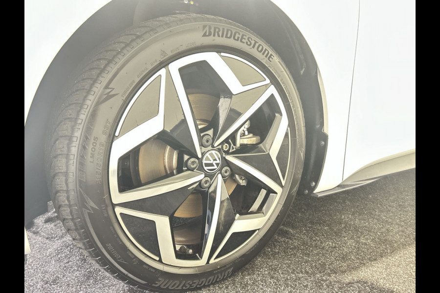Volkswagen ID.3 First Plus 58 kWh | elektrische spiegels | LED koplampen | parkeersensoren