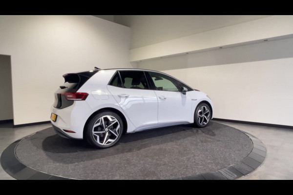 Volkswagen ID.3 First Plus 58 kWh | elektrische spiegels | LED koplampen | parkeersensoren