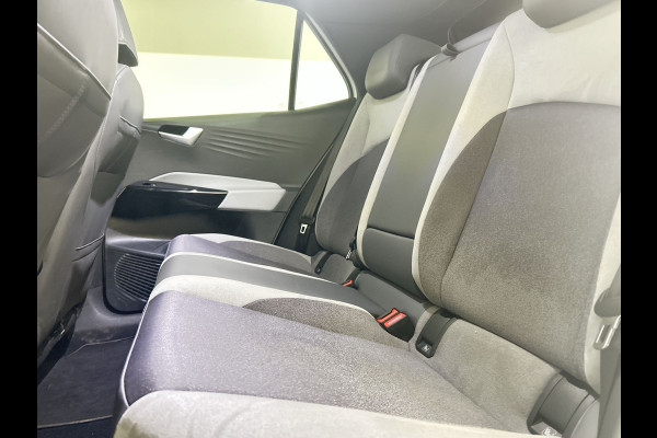 Volkswagen ID.3 First Plus 58 kWh | elektrische spiegels | LED koplampen | parkeersensoren