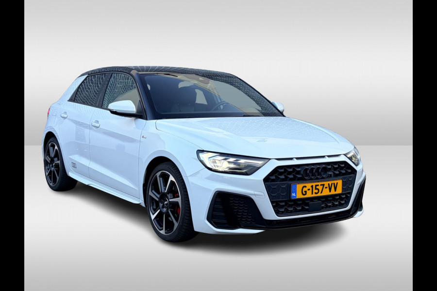 Audi A1 Sportback 40 TFSI S Line edition one / Navigatie / Keyless / Virtual Cockpit / 18'' / Parkeerhulp achter / Stoelverwarming / LED Koplampen / DAB / ACC