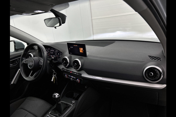 Audi Q2 30 TFSI Business Edition (PANORAMADAK, VIRTUAL, CLIMA, LED, PDC, CAMERA, 1e EIGENAAR, GOED ONDERHOUDEN)