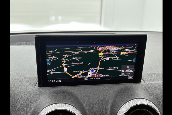 Audi Q2 30 TFSI Business Edition (PANORAMADAK, VIRTUAL, CLIMA, LED, PDC, CAMERA, 1e EIGENAAR, GOED ONDERHOUDEN)