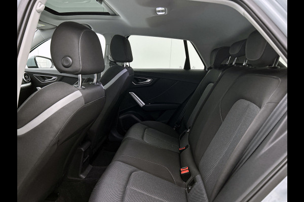 Audi Q2 30 TFSI Business Edition (PANORAMADAK, VIRTUAL, CLIMA, LED, PDC, CAMERA, 1e EIGENAAR, GOED ONDERHOUDEN)