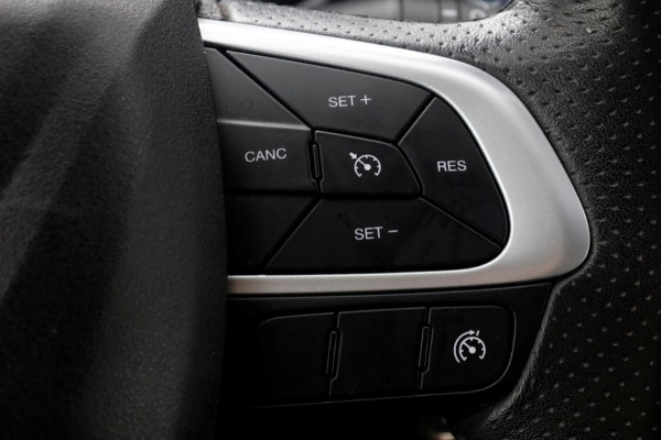 Iveco Daily 35C18 3.0 180pk HiMatic Automaat 3-Zijdige Kipper Trekhaak 3500kg 05-2023