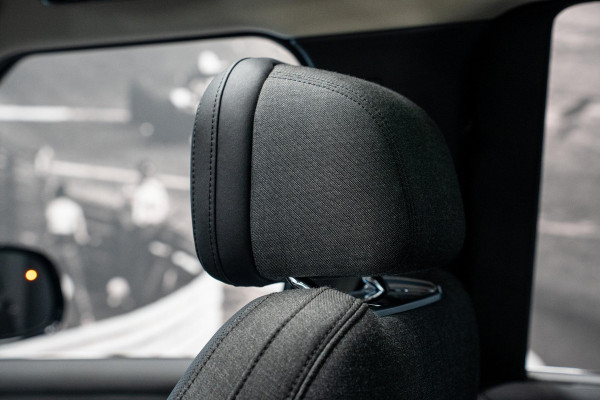 Land Rover Range Rover 3.0 P510e HSE PHEV *Meridian 3D Surround / Panorama / Stoelventilatie + Massage / Shadow Exterior Pack*