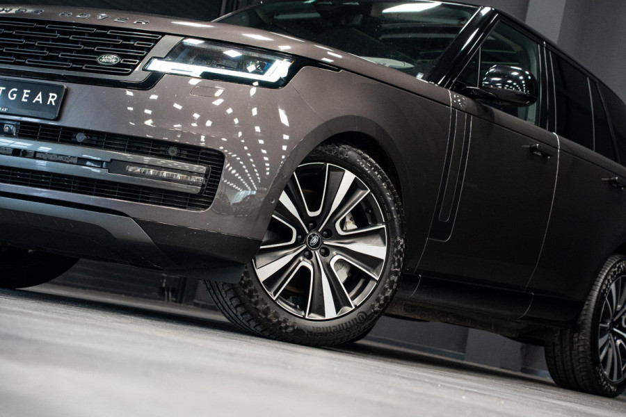 Land Rover Range Rover 3.0 P510e HSE PHEV *Meridian 3D Surround / Panorama / Stoelventilatie + Massage / Shadow Exterior Pack*
