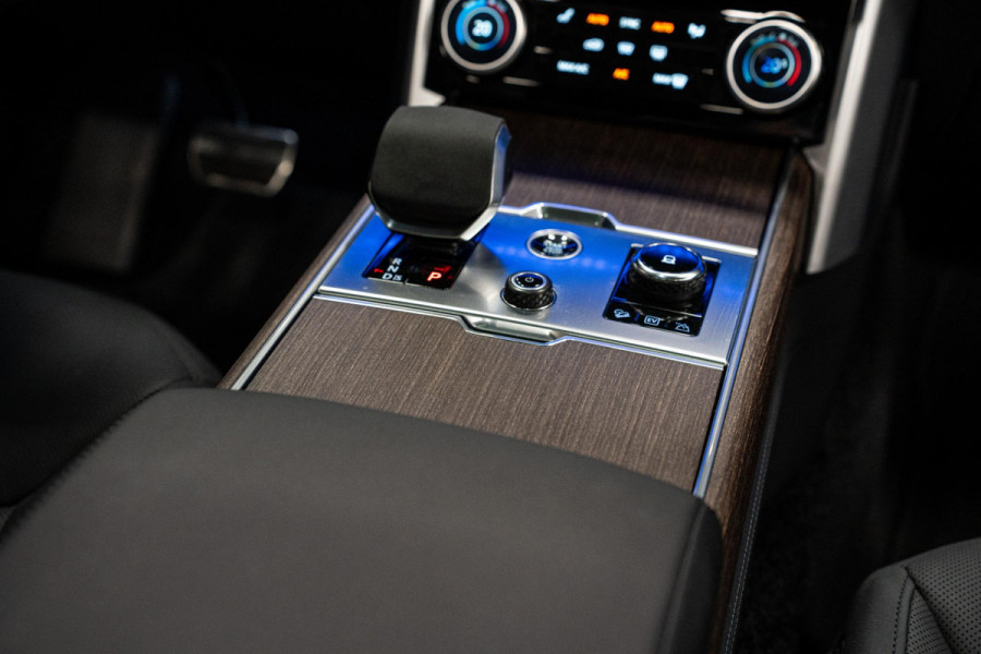 Land Rover Range Rover 3.0 P510e HSE PHEV *Meridian 3D Surround / Panorama / Stoelventilatie + Massage / Shadow Exterior Pack*