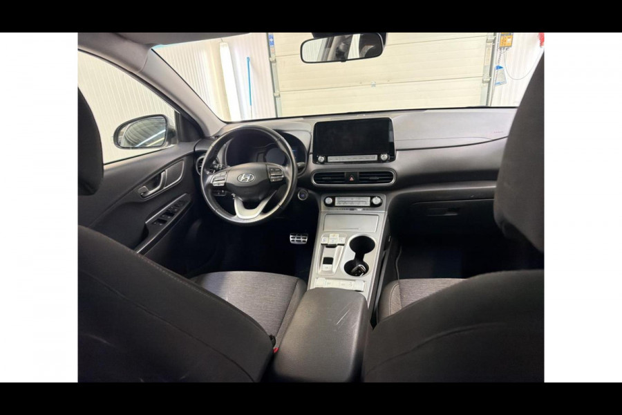 Hyundai Kona Aut. EV Comfort 64 kWh 3-Phase | Navi | Camera | Krell Sound |