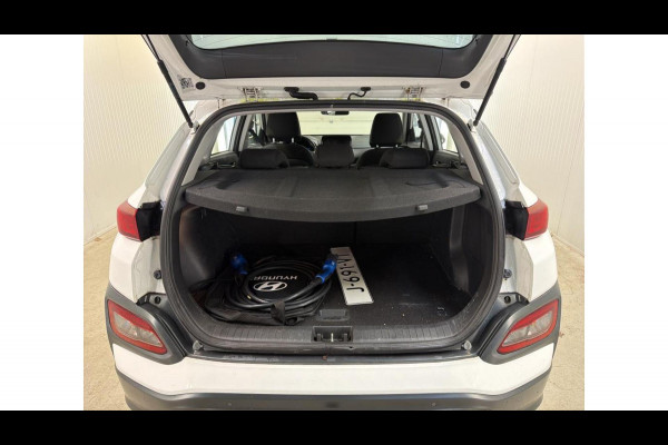 Hyundai Kona Aut. EV Comfort 64 kWh 3-Phase | Navi | Camera | Krell Sound |