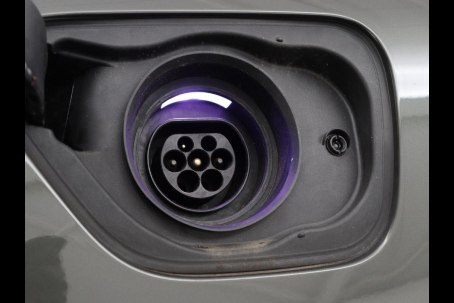 Volvo V60 2.0 T6 Recharge AWD Business Pro | Trekhaak | 360 Camera | Adaptive Cruise | Navigatie | Carplay | Full LED | PHEV | Plug In