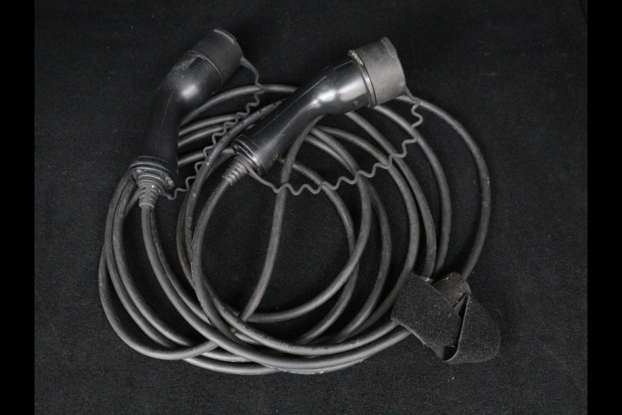 Volvo V60 2.0 T6 Recharge AWD Business Pro | Trekhaak | 360 Camera | Adaptive Cruise | Navigatie | Carplay | Full LED | PHEV | Plug In