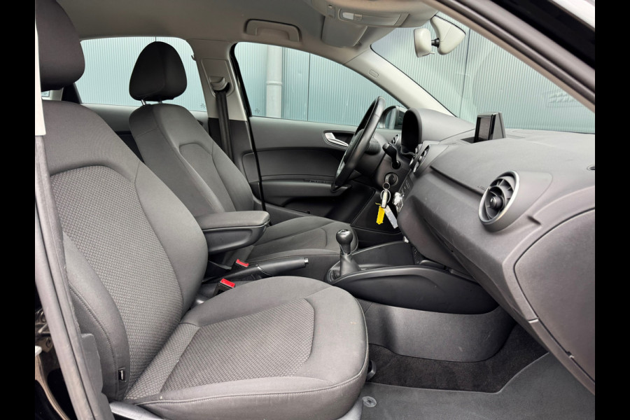 Audi A1 Sportback 1.0 TFSI Pro Line * Stoelverwarming * Led * Lichtmetalen Velgen