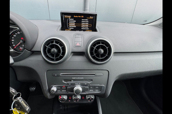 Audi A1 Sportback 1.0 TFSI Pro Line * Stoelverwarming * Led * Lichtmetalen Velgen