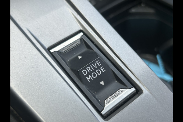 Peugeot 308 SW BWJ 11-2023 | 1.6 HYbrid 180 Allure Pack Bus. | TREKHAAK | LEDER/STOF | CAMERA | CARPLAY | NAVI | STOELVERW | CLIMA