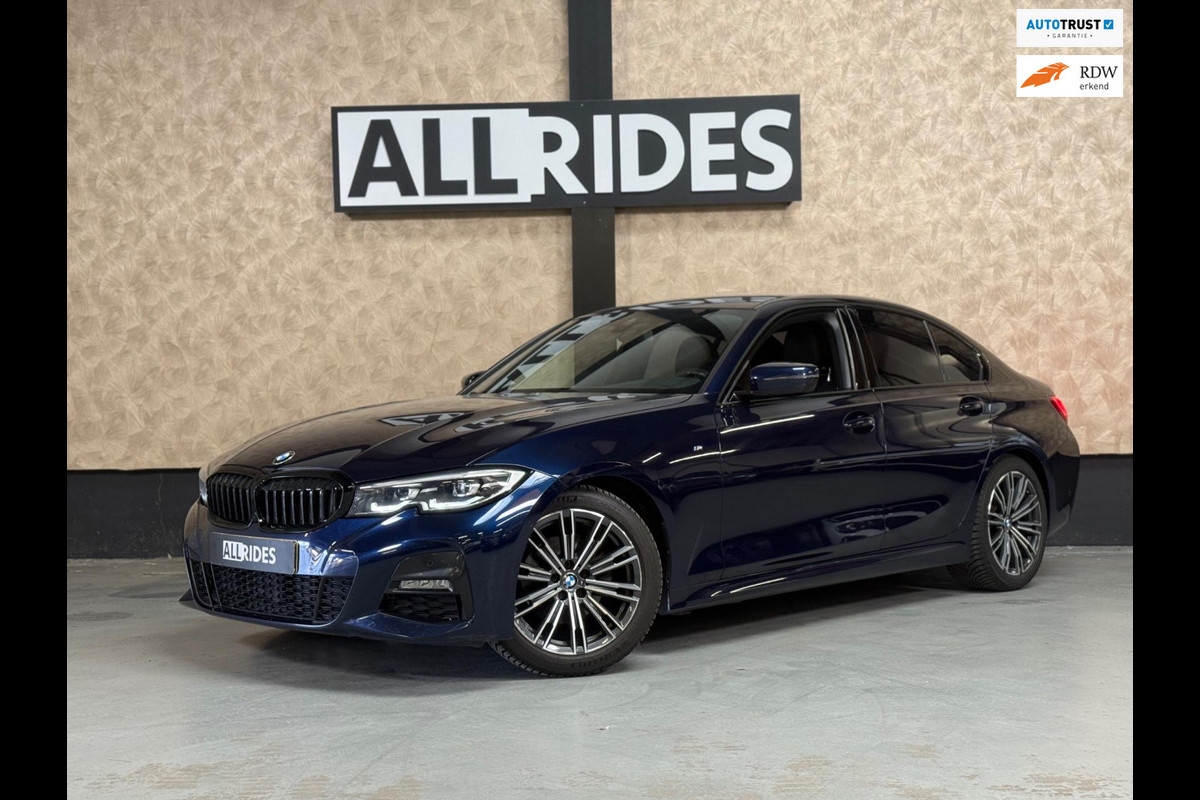 BMW 3-serie 320i High Executive Edition NAP | M Sport | Stoelverwarming | Camera | Leer