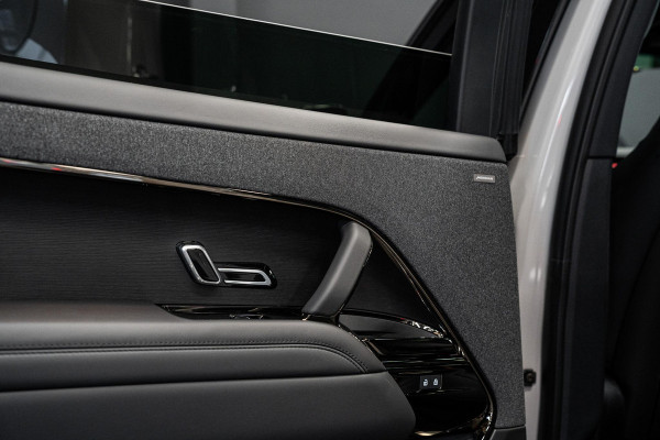 Land Rover Range Rover Sport 3.0 P460e Dynamic SE PHEV *Meridian / Stoelventilatie / Panorama / Black Exterior Pack / Keyless / 5 JAAR GARANTIE*